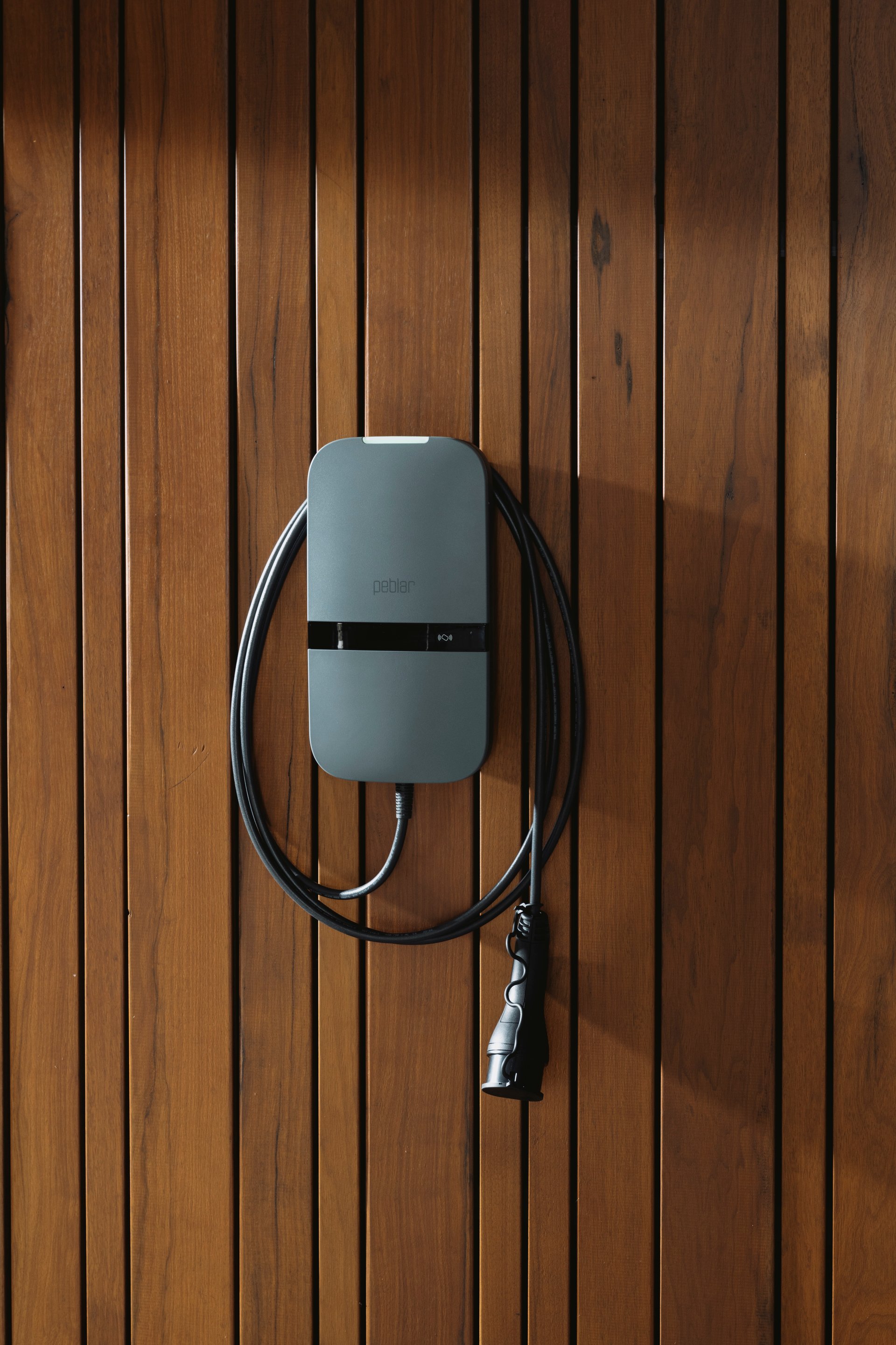 Peblar Business Wallbox mit Typ 2-Ladekabel (bis 22 kW, MID)