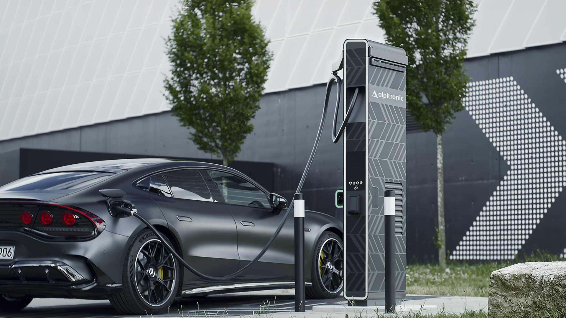 1.000 kW über einen einzigen CCS-Stecker: alpitronic setzt neue Maßstäbe
