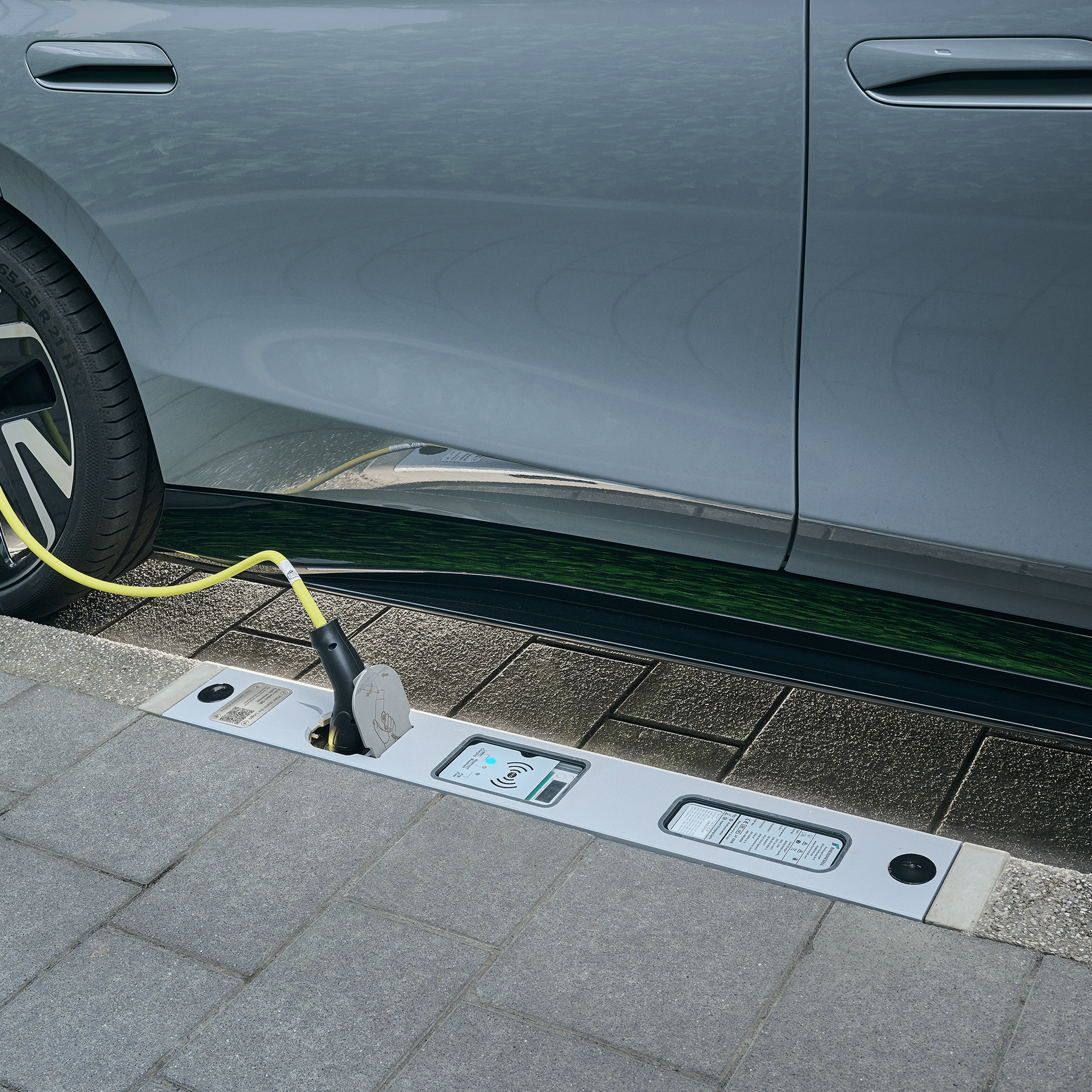 Rheinmetall Ladestation Ladebordstein Gen1.1 - INKL. Elektronikmodul (bis 22 kW, Eichrecht)