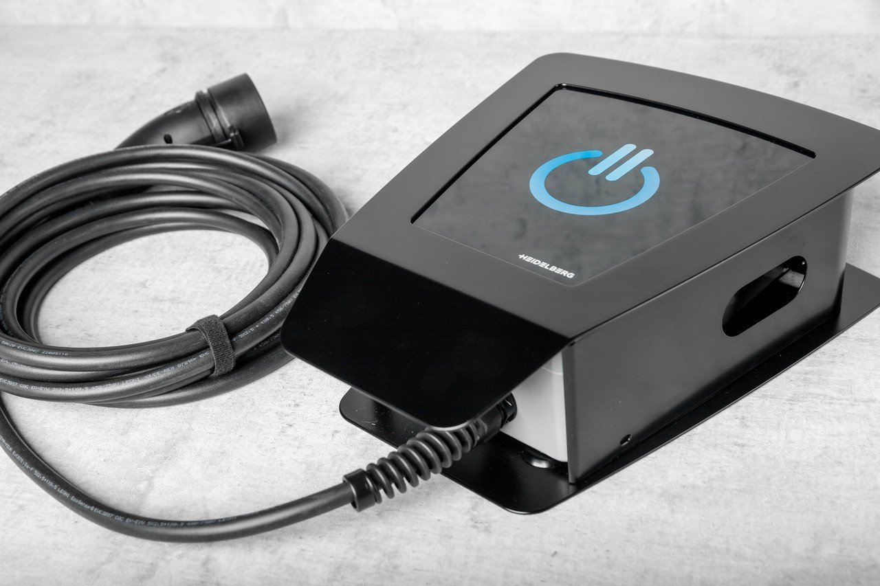 Heidelberg AMPERFIED Wallbox Home Eco mit Typ-2 Ladekabel (bis 11 kW)
