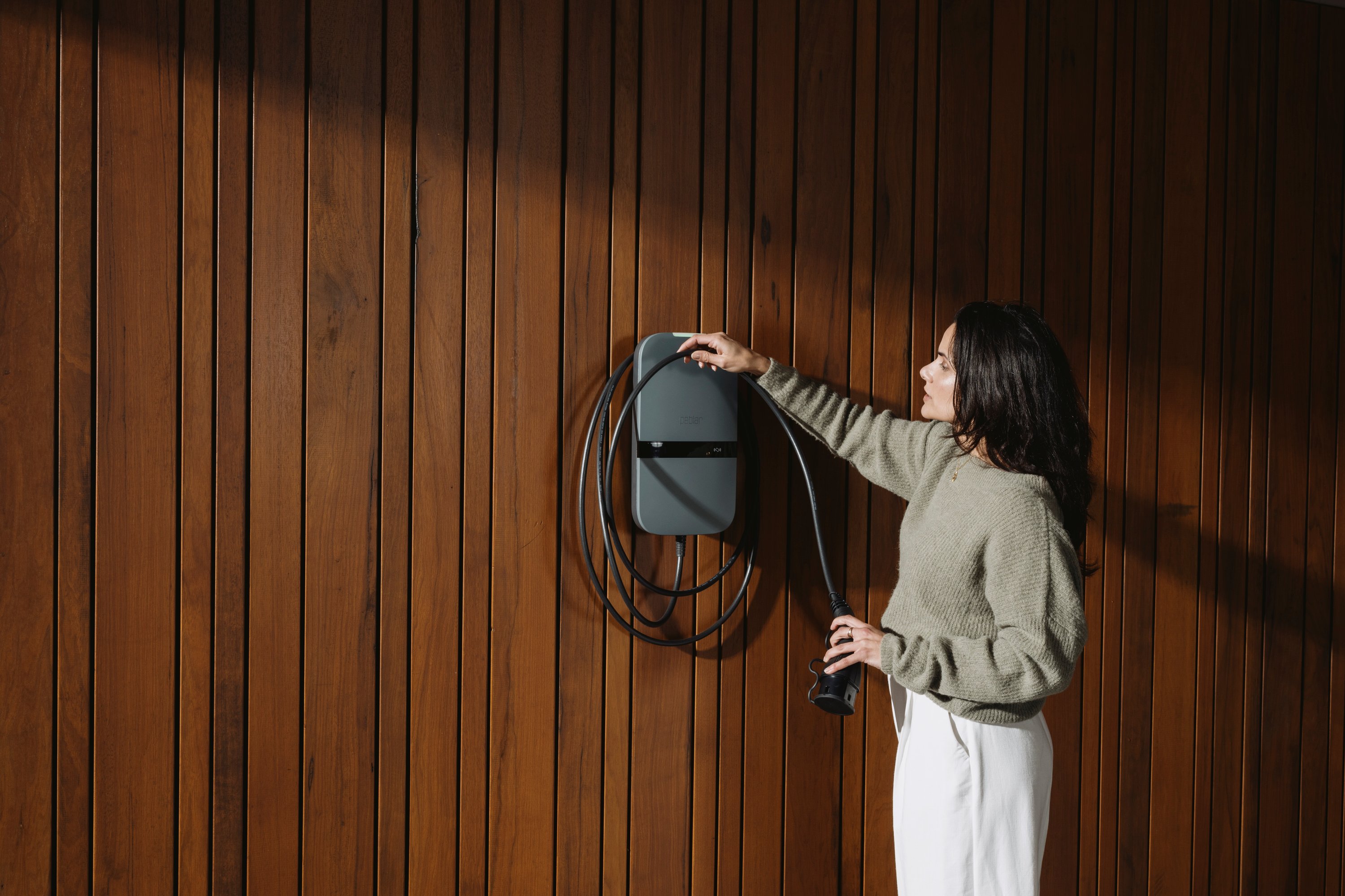 Peblar Business Wallbox mit Typ 2-Ladekabel (bis 22 kW, MID)