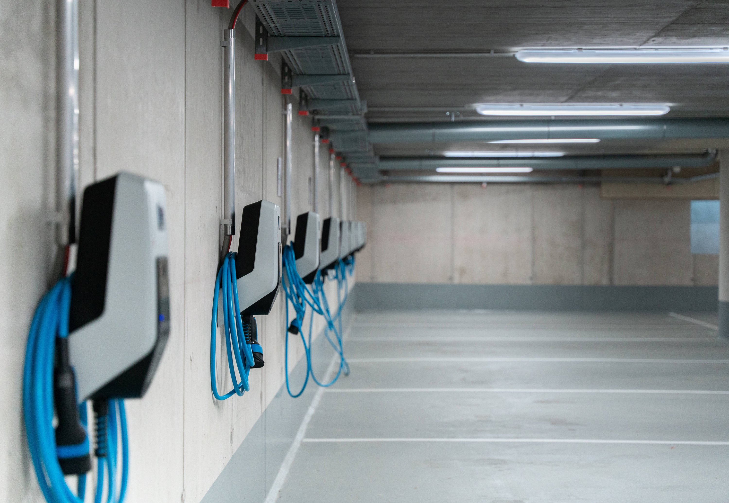 Neue Förderung: 500 Millionen Euro für Ladepunkte im Mehrparteienhaus