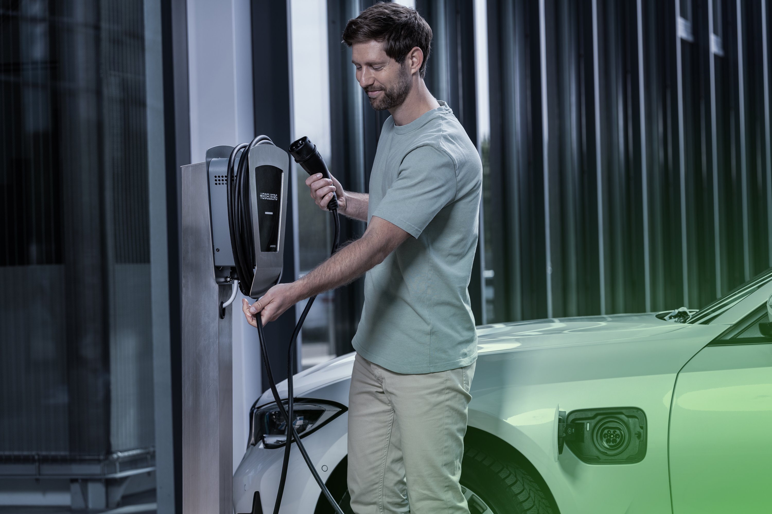 Heidelberg AMPERFIED Wallbox Energy Control Plus (bis 11 kW) mit Typ 2-Ladekabel
