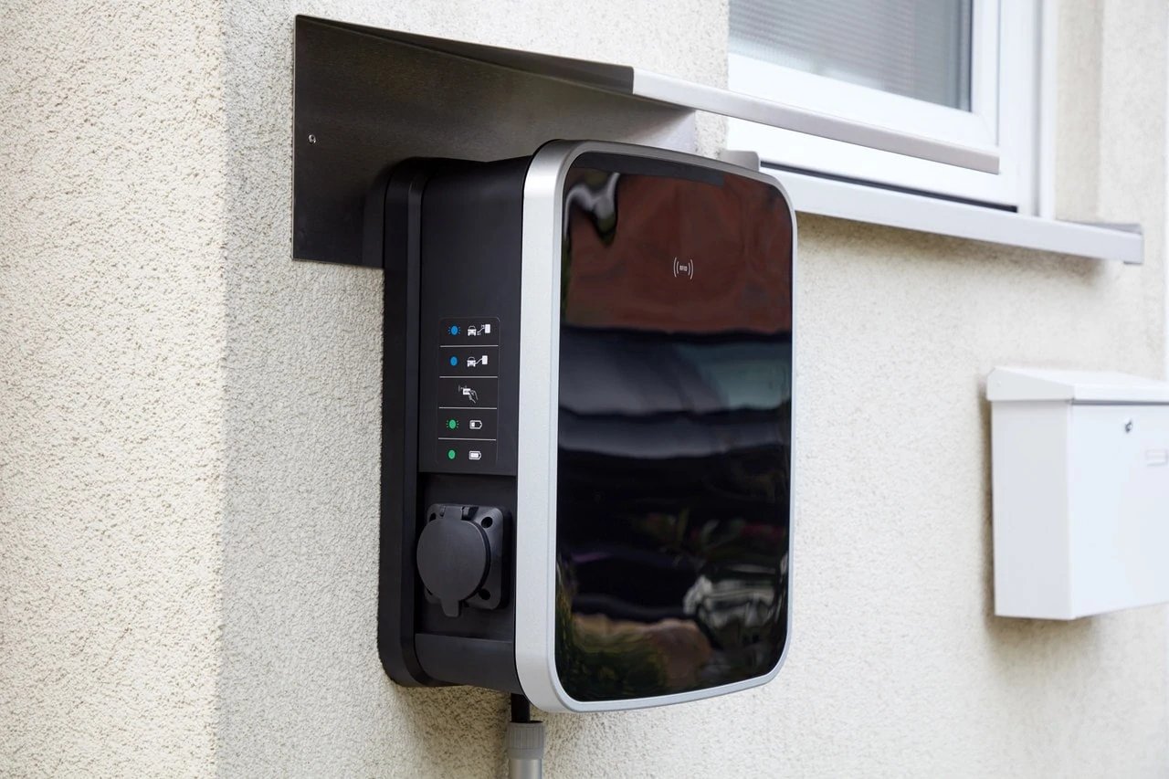 Wallbox auch ohne Garage und Carport – das muss man wissen