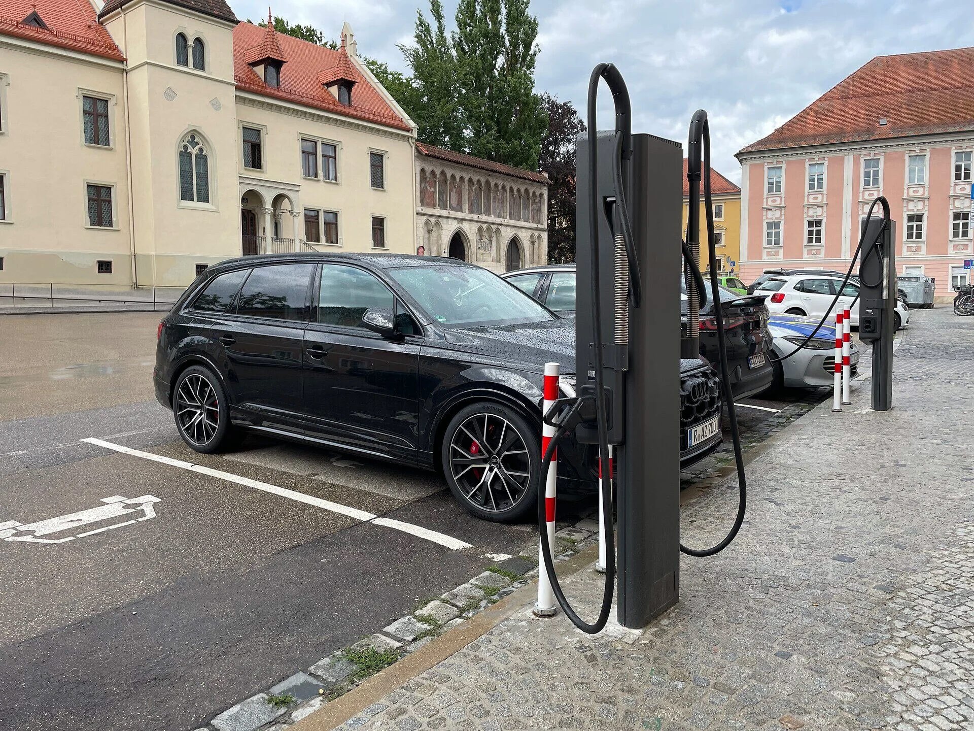 HYC50 am Regensburger Emmeramsplatz